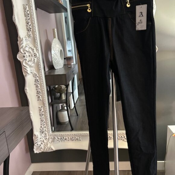 AZ Women's Zipper Detail Blue Jeans Leggings - Picture 4 of 4